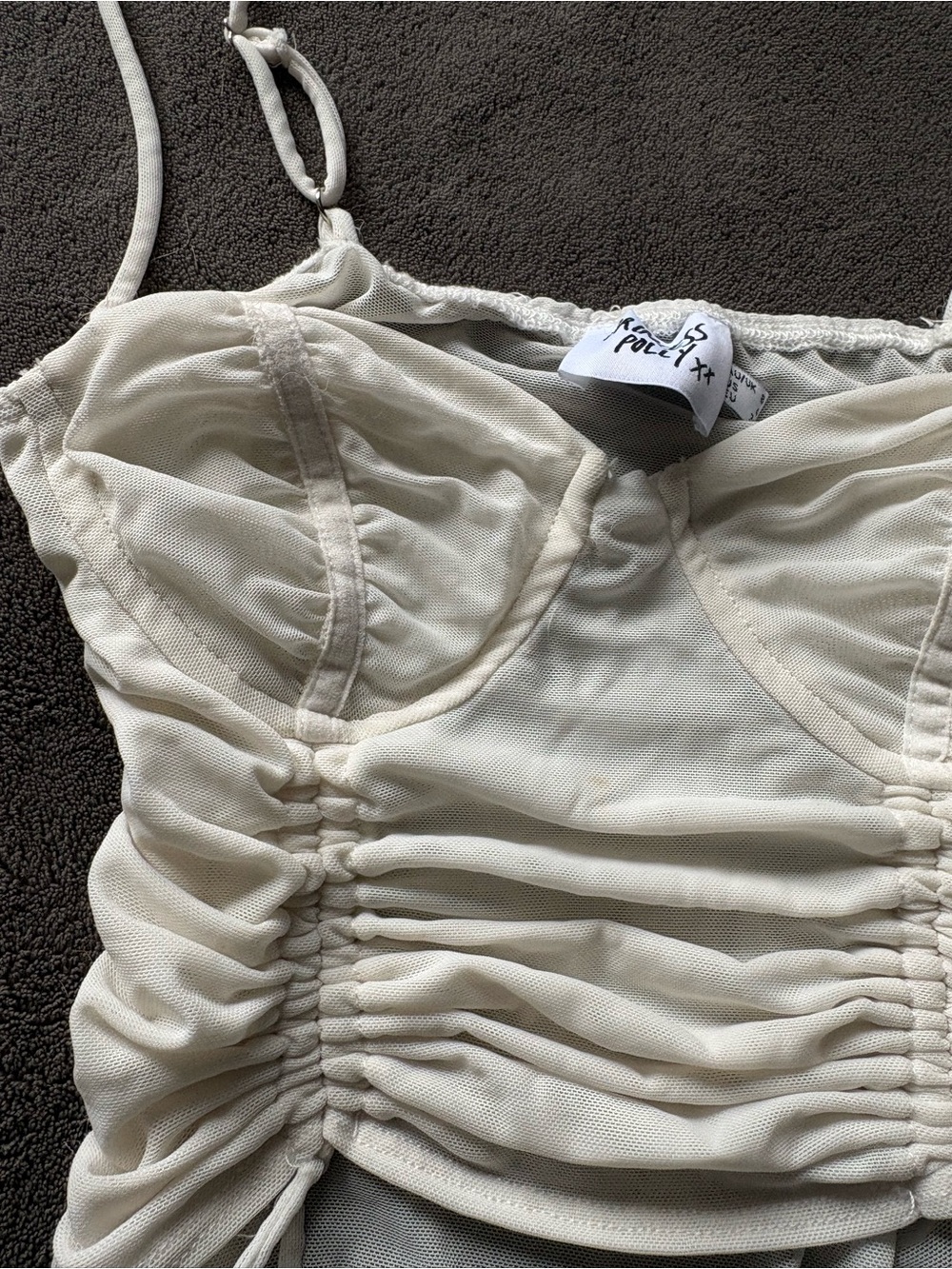 Princess Polly Cream Ruched Spaghetti Strap Tank - Picture 3 of 6